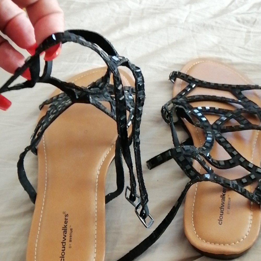 Sandals - Picture 3 of 3